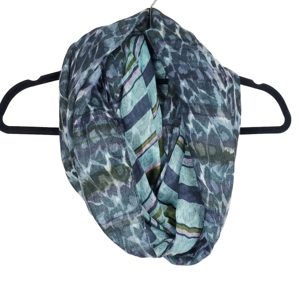 Juicy Couture Blue Green Leopard Stripe Reversible Infinity Scarf Size OS NWT